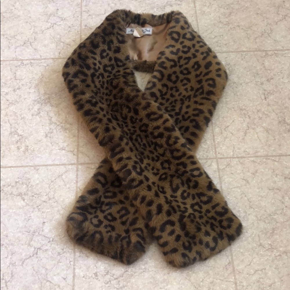 Abercrombie and Fitch scarf